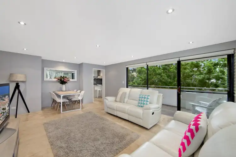 Main view of Homely apartment listing, Unit 1/27 Ocean Avenue, Newport NSW 2106