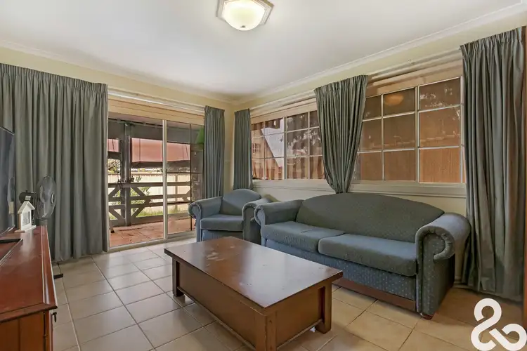 Fourth view of Homely house listing, 5 Rimfire Close, Thomastown VIC 3074
