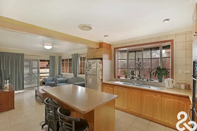Fifth view of Homely house listing, 5 Rimfire Close, Thomastown VIC 3074