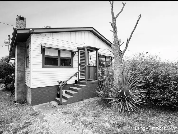 218 Erskine Street, Armidale NSW 2350