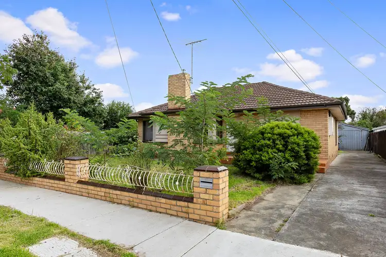 24 Lincoln Street, Sunshine North VIC 3020