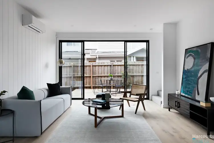 Third view of Homely townhouse listing, 2/37 Thackeray Road, Reservoir VIC 3073