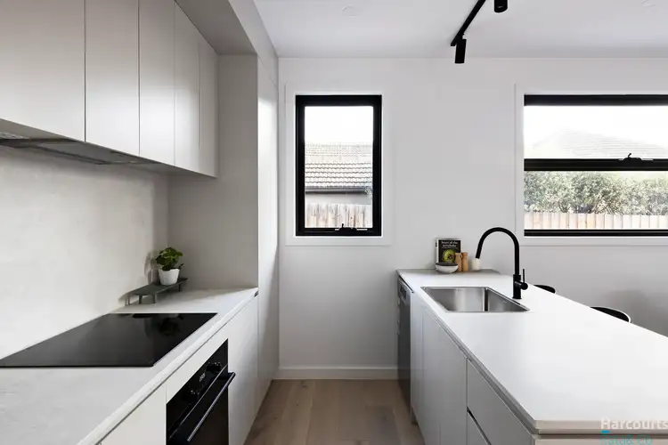 Sixth view of Homely townhouse listing, 2/37 Thackeray Road, Reservoir VIC 3073
