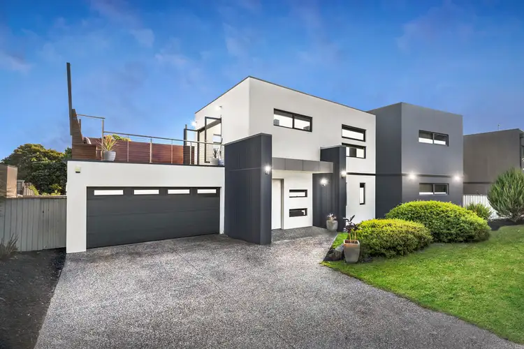 43 Hilary Avenue, Mccrae VIC 3938