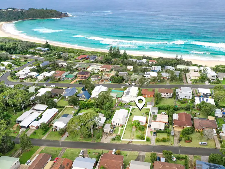 46 Lockhart Avenue, Mollymook NSW 2539