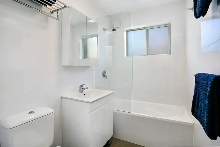 Fourth view of Homely apartment listing, 10/9 Sturdee Parade, Dee Why NSW 2099