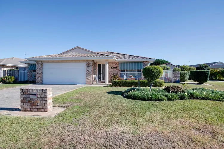 Second view of Homely house listing, 5 Lisa Place, Forster NSW 2428
