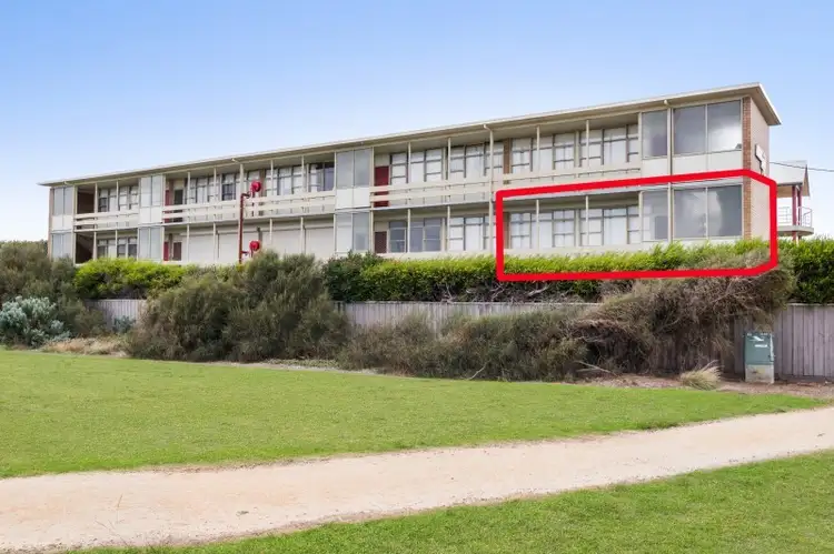 10/1 The Esplanade, Torquay VIC 3228