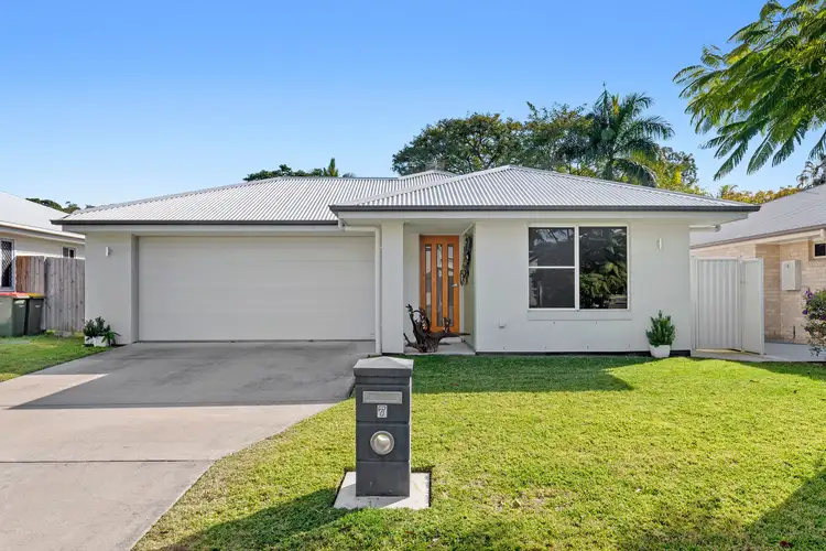 7 Palmerston Crescent, Beerwah QLD 4519