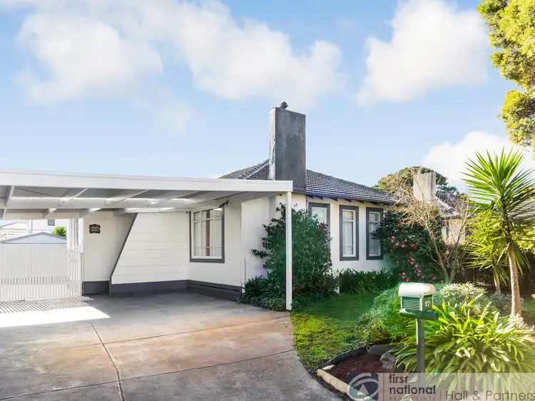 27 Jesson Crescent, Dandenong VIC 3175