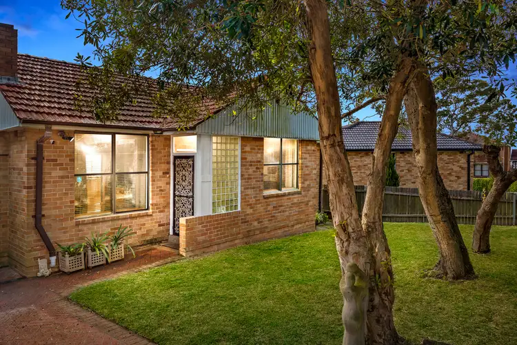 2 Crete Street, Narraweena NSW 2099