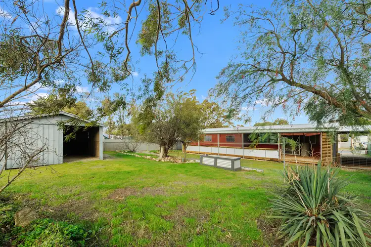 8 Lewis Street, Burra SA 5417