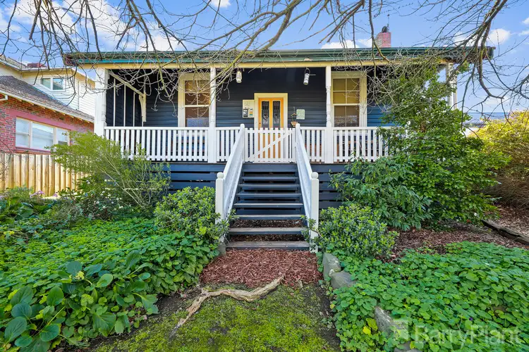 74 Railway Avenue, Garfield VIC 3814