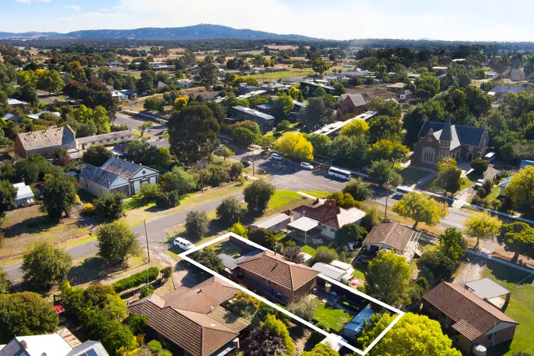 1 Hill Street, Clunes VIC 3370