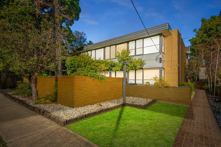 4/8 St Aubins Avenue, Caulfield North VIC 3161