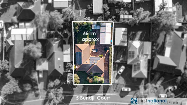 5 Bundjil Court, Cranbourne VIC 3977