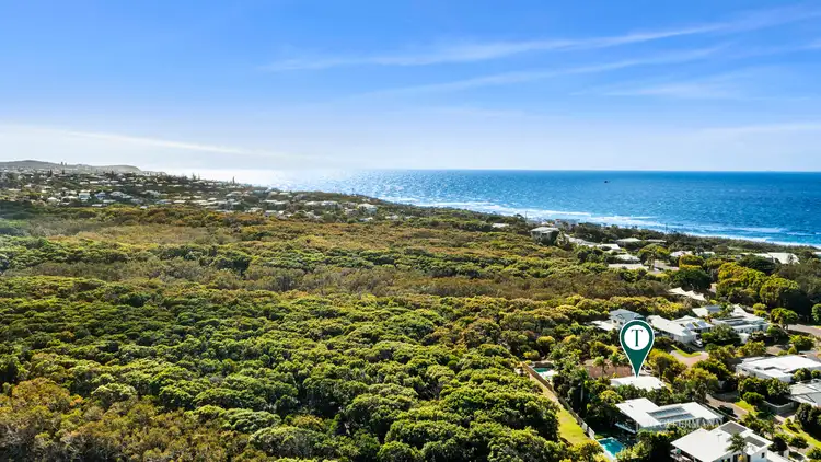 Fifth view of Homely house listing, 29 Moonbeam Crescent, Castaways Beach QLD 4567