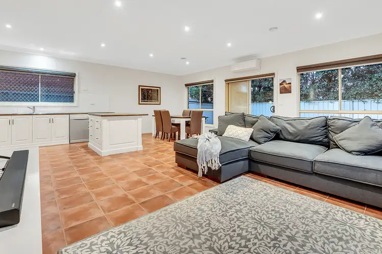 Sixth view of Homely house listing, 3 Woodlea Crescent, Craigieburn VIC 3064