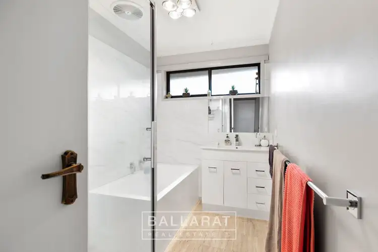 Sixth view of Homely house listing, 4 Hume Crescent, Alfredton VIC 3350