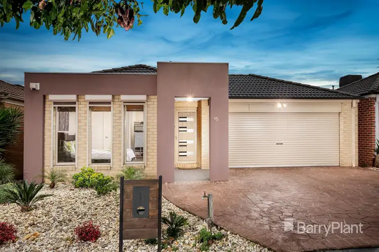 15 Songbird Crescent, South Morang VIC 3752
