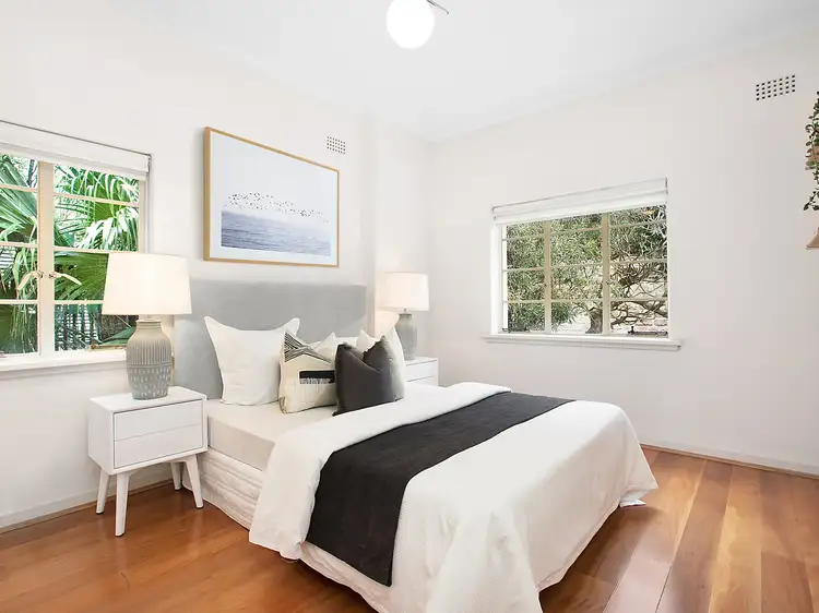Sixth view of Homely apartment listing, 2/82 Darling Point Road, Darling Point NSW 2027