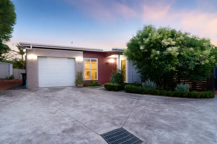 Second view of Homely house listing, 14 Margot Close, Bolwarra Heights NSW 2320