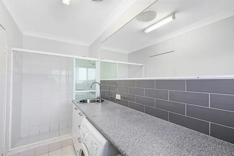 Seventh view of Homely apartment listing, 5/25 Lenneberg Street, Southport QLD 4215
