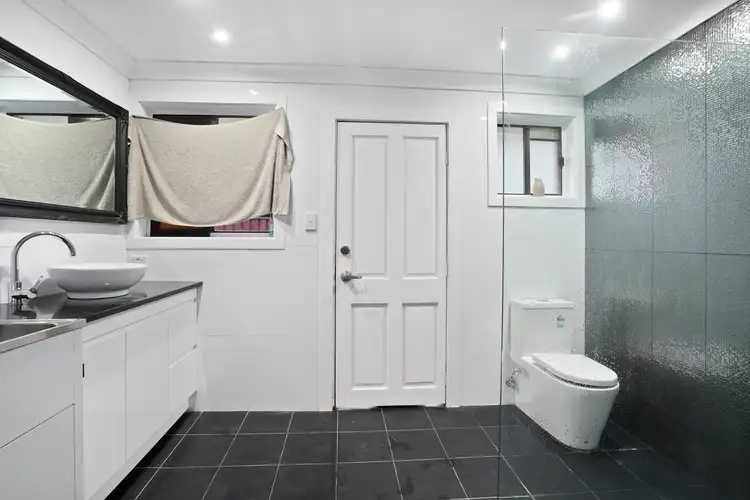 Fifth view of Homely house listing, 7 Othello Place, St Clair NSW 2759