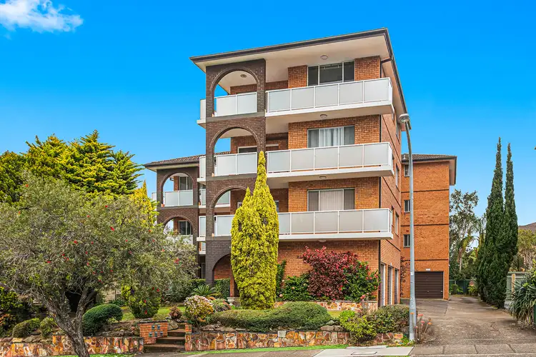 8/13-15 Jubilee Avenue, Carlton NSW 2218