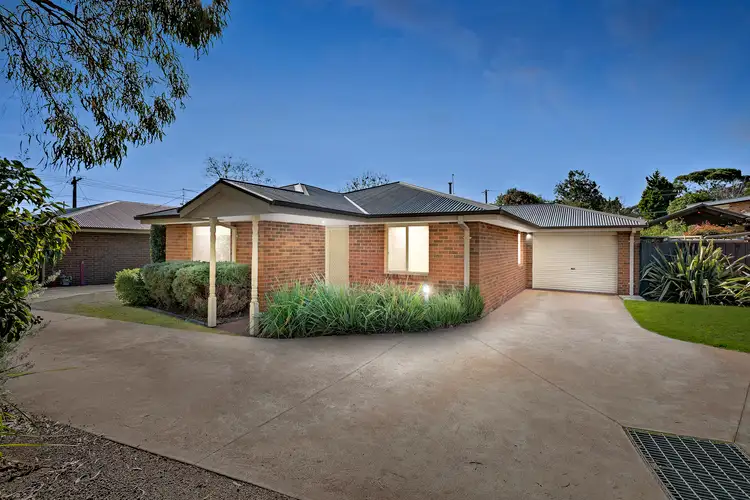Main view of Homely unit listing, 2/21 Culcairn Drive, Frankston South VIC 3199