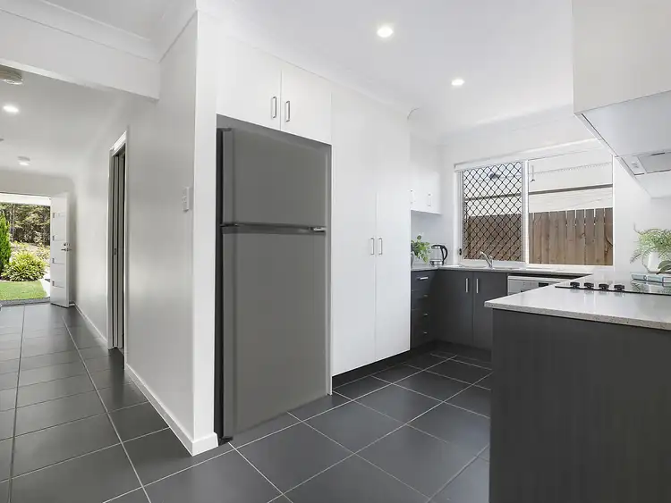 Sixth view of Homely semi-detached listing, 29 Lakefield Crescent, Beerwah QLD 4519