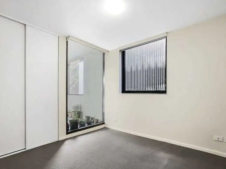 Fifth view of Homely unit listing, Unit 201/594 St Kilda Road, Melbourne VIC 3004