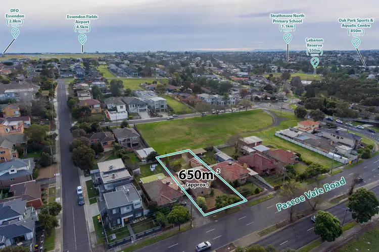 Fifth view of Homely house listing, 483 Pascoe Vale Road, Strathmore VIC 3041