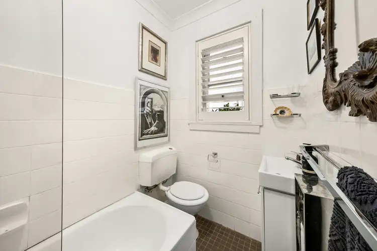 Fifth view of Homely apartment listing, 10 Orwell Street, Potts Point NSW 2011