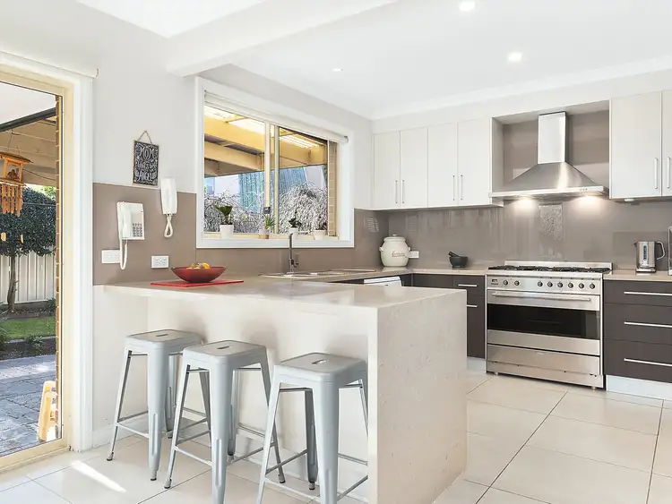 Fourth view of Homely house listing, 4 Alba Court, Mill Park VIC 3082