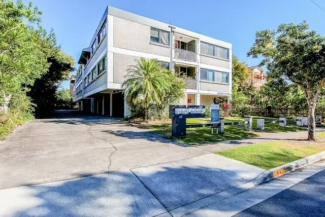 3/64 Bauer Street, Southport QLD 4215