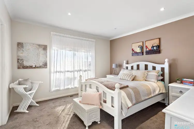 Sixth view of Homely house listing, 9 Henry Cable Court, Mill Park VIC 3082