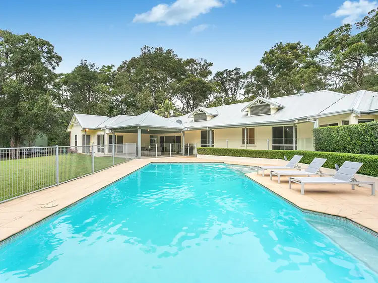 10 Hayley Close, Tumbi Umbi NSW 2261