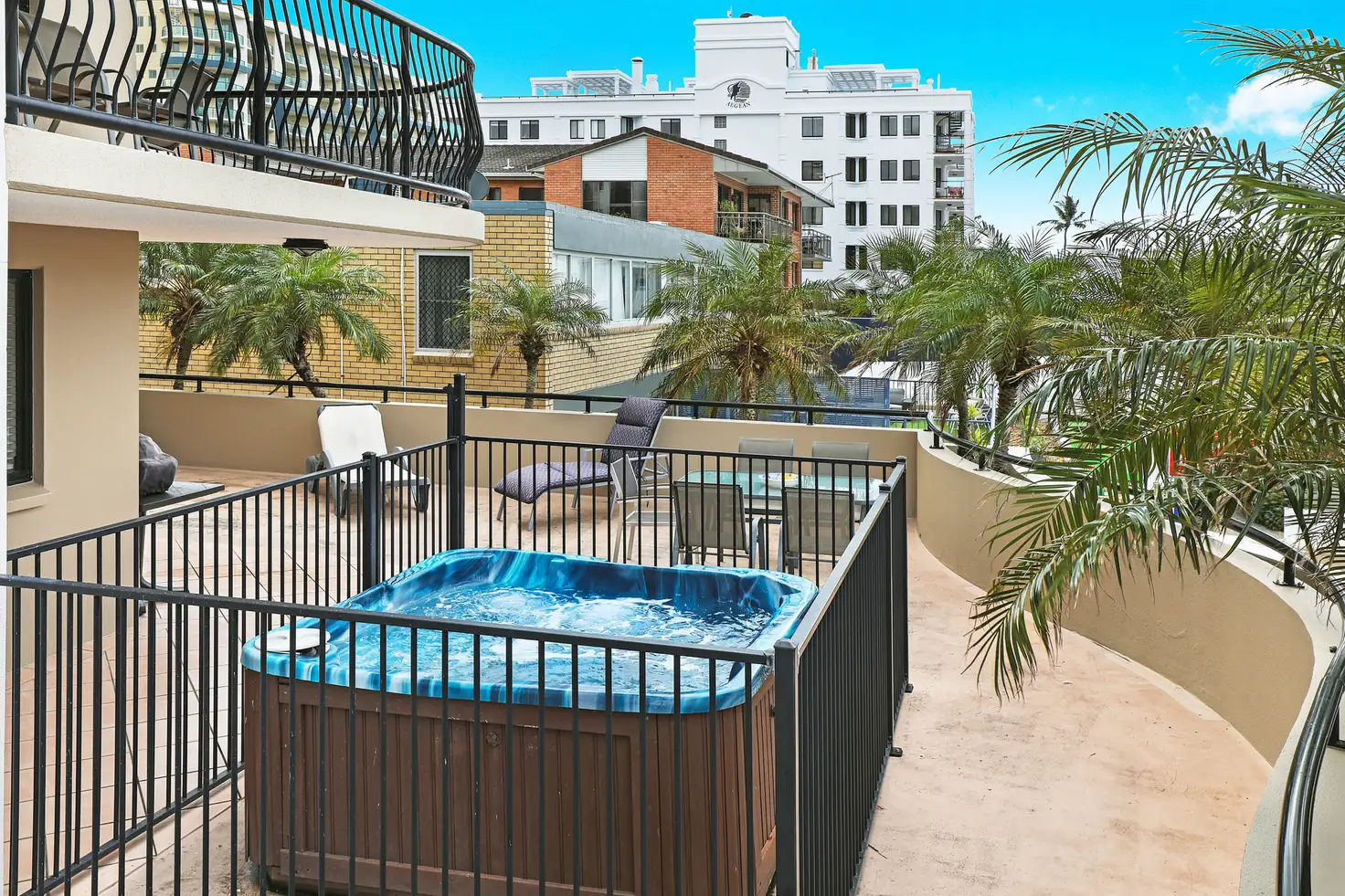Main view of Homely unit listing, 17/32 River Esplanade, Mooloolaba QLD 4557