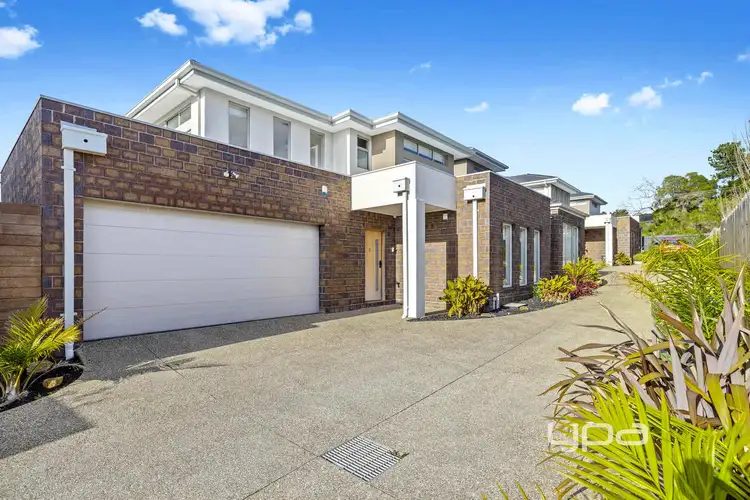 Main view of Homely townhouse listing, 2/27 James Street, Dromana VIC 3936