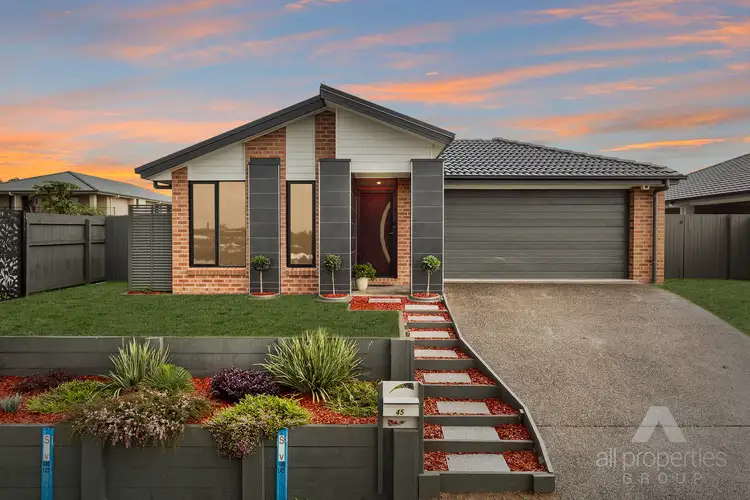 45 Marcus Drive, Regents Park QLD 4118