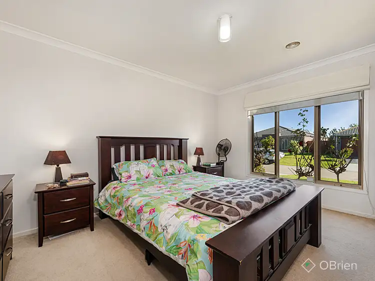 Sixth view of Homely house listing, 18 Merriwee Chase, Sandhurst VIC 3977