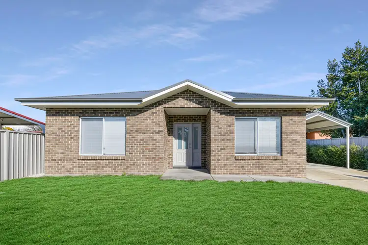 6 Hartas Lane, Orange NSW 2800