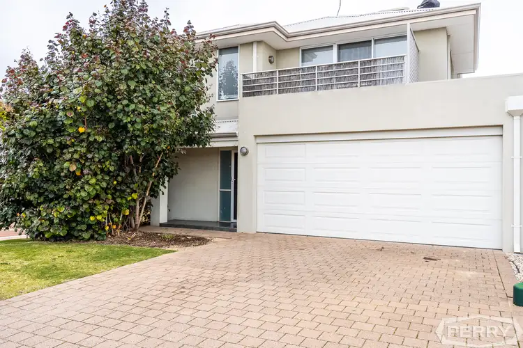74 Leisure Way, Halls Head WA 6210