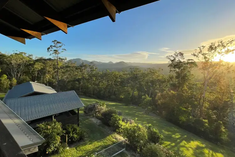 50 Bush Swallow Road, Bonogin QLD 4213