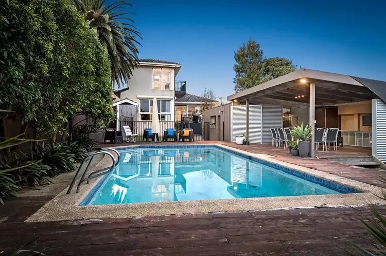 1 Beacon Street, Parkdale VIC 3195