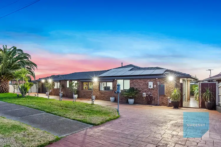 112 Kinterbury Drive, Kings Park VIC 3021