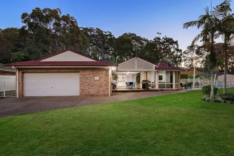 3A Excalibur Parade, Valentine NSW 2280
