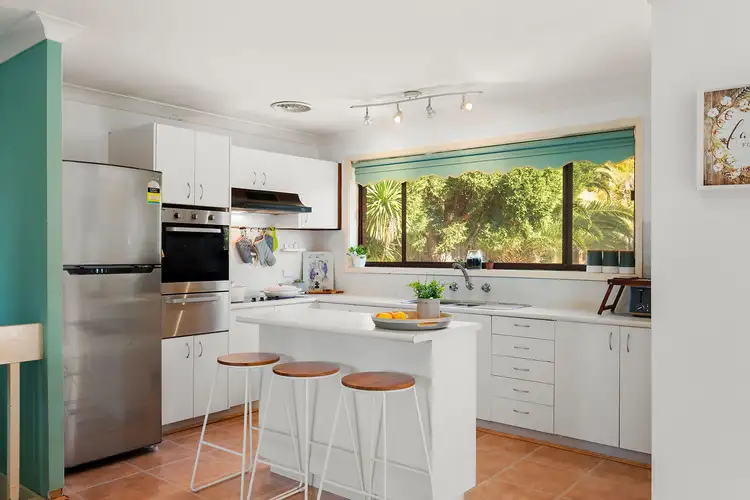 Second view of Homely house listing, 8 Glenview Place, Engadine NSW 2233