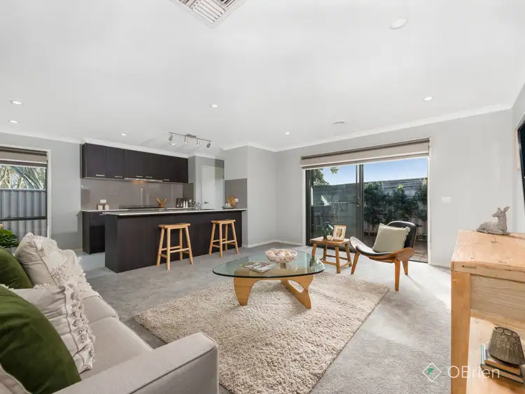 32 Wattlewoods Place, Carrum Downs VIC 3201